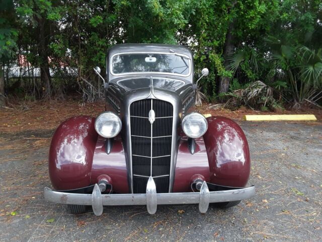 Plymouth Special Deluxe 1935 image number 1