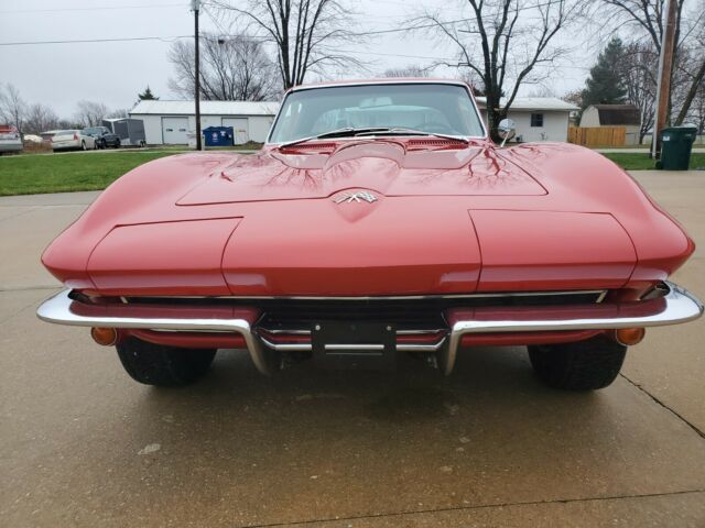 Chevrolet Corvette 1965 image number 2