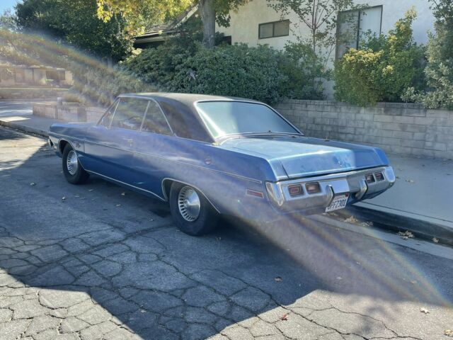 Dodge Dart 1971 image number 2