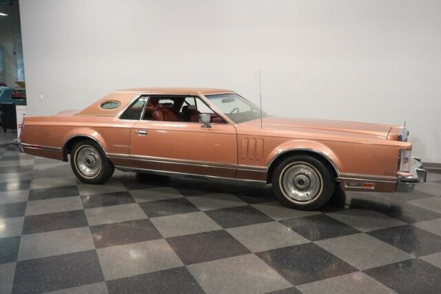 Lincoln Continental 1978 image number 40