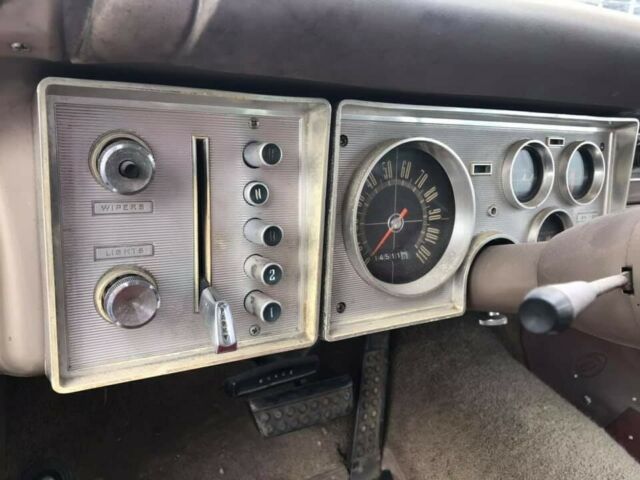 Plymouth Valiant 1964 image number 8