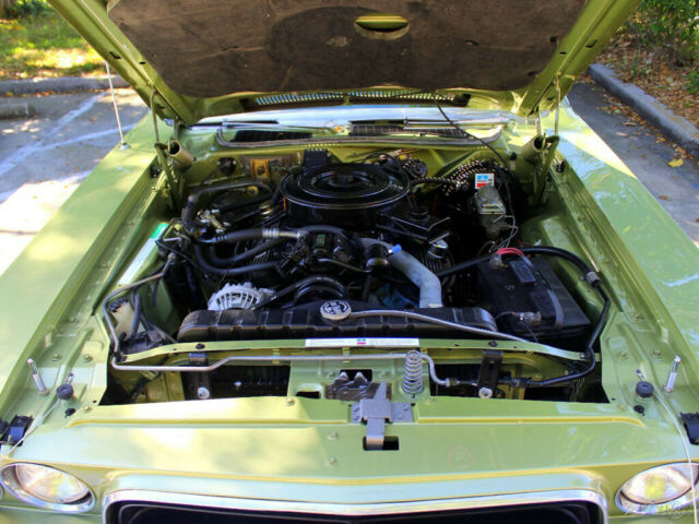 Dodge Challenger 1973 image number 18