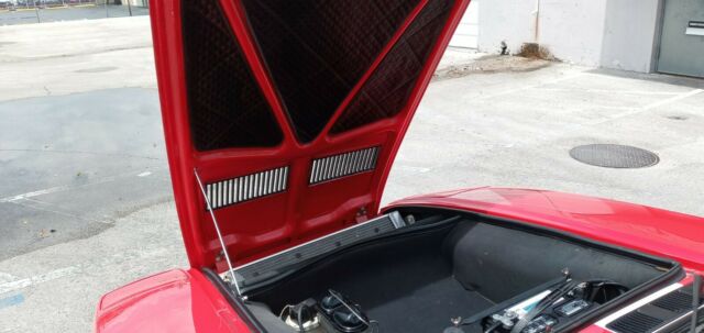 De Tomaso Pantera 1975 image number 24
