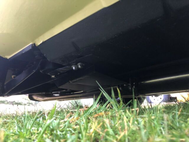 Jaguar E-Type 1974 image number 42