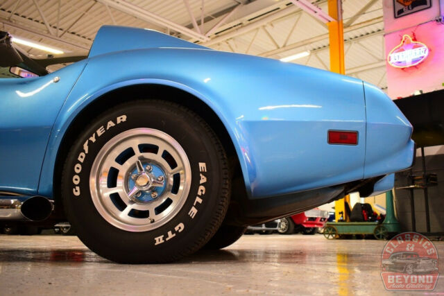 Chevrolet Corvette 1977 image number 43
