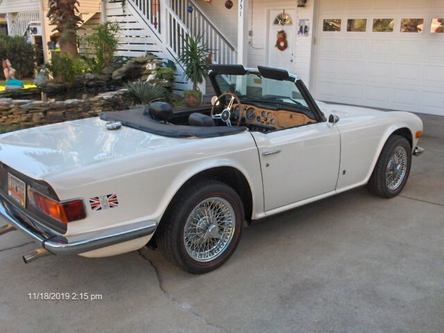 Triumph TR-6 1974 image number 25