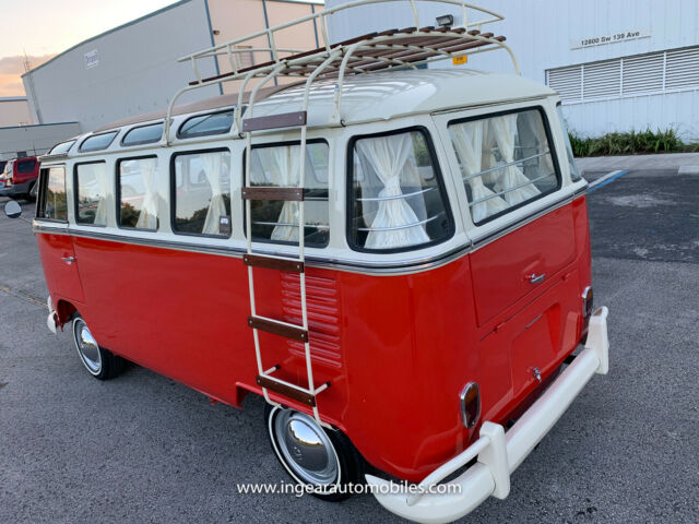 Volkswagen Bus/Vanagon 1975 image number 2