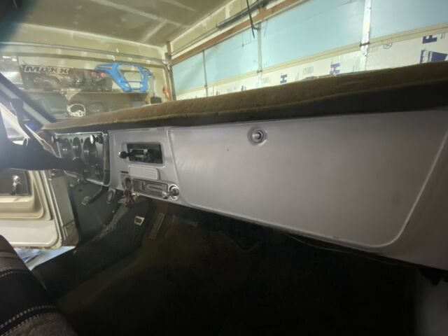 Chevrolet C20/K20 1972 image number 14