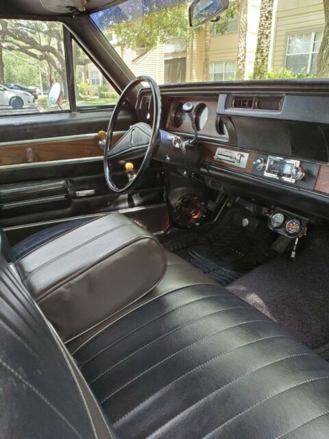 Oldsmobile Cutlass 1972 image number 15
