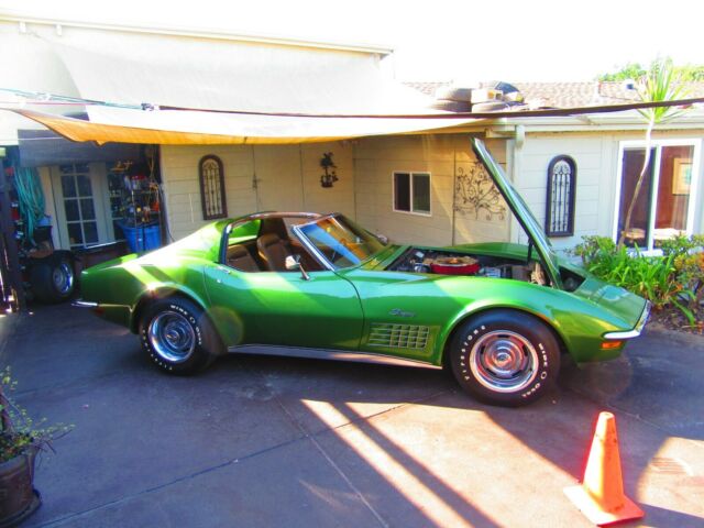 Chevrolet Corvette 1972 image number 25