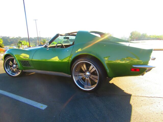 Chevrolet Corvette 1972 image number 28