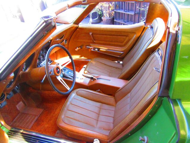 Chevrolet Corvette 1972 image number 35