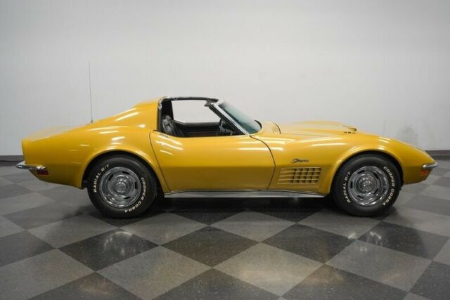 Chevrolet Corvette 1971 image number 15