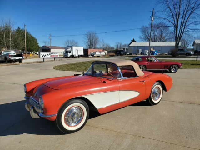 Chevrolet Corvette 1956 image number 0