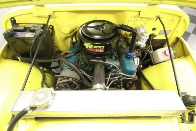 Jeep Jeepster 1967 image number 2