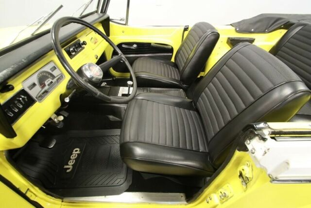 Jeep Jeepster 1967 image number 4
