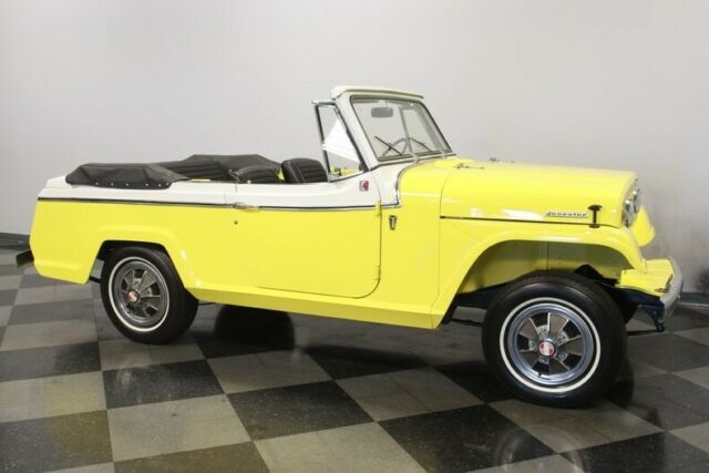 Jeep Jeepster 1967 image number 40