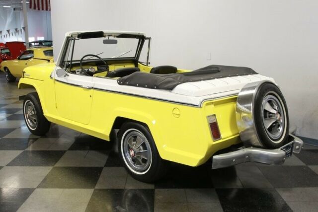 Jeep Jeepster 1967 image number 9