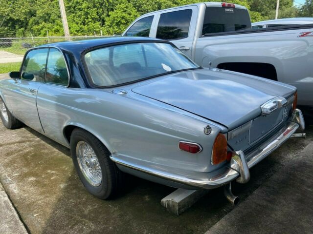 Jaguar XJC 1977 image number 13