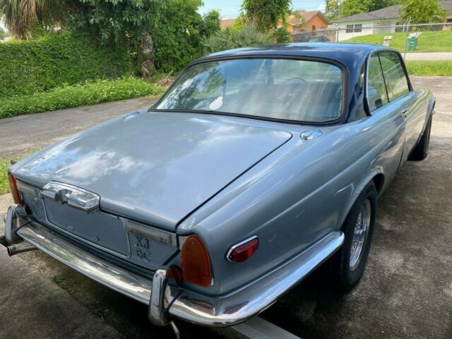 Jaguar XJC 1977 image number 2