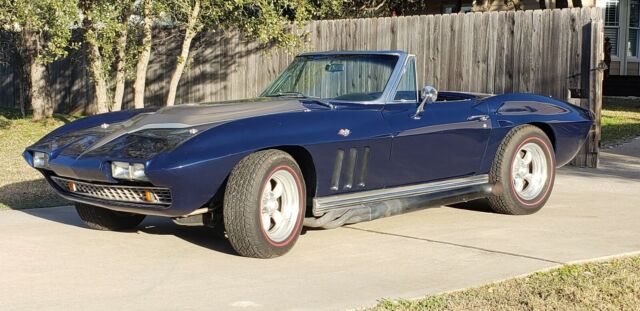 Chevrolet Corvette 1964 image number 19