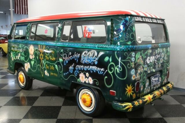 Volkswagen Bus/Vanagon 1970 image number 9