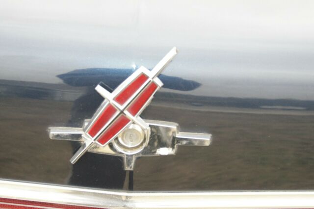 Lincoln Continental 1979 image number 16