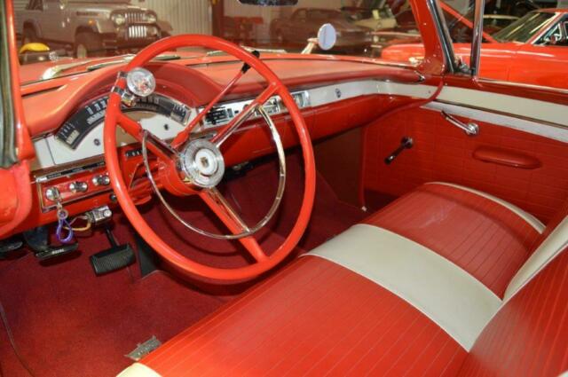 Ford Fairlane 1957 image number 11