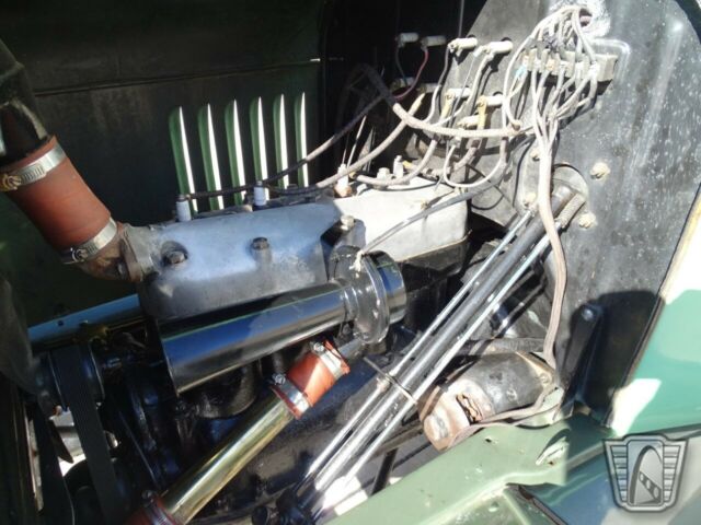 Ford Model T 1924 image number 8