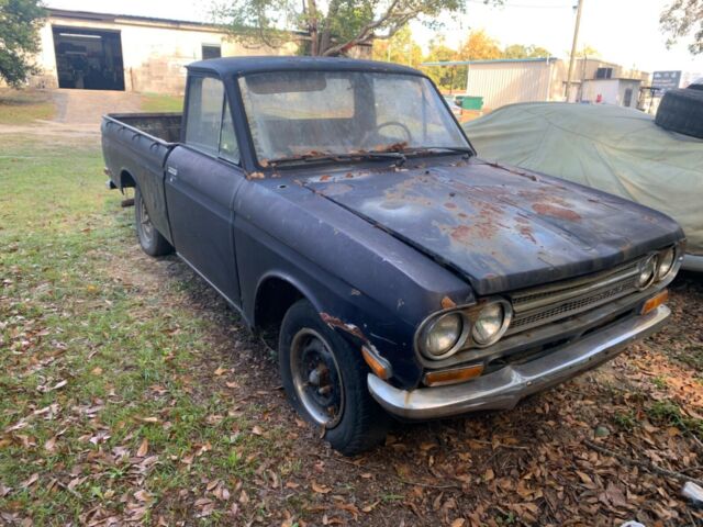 Datsun Pickup 1971 image number 10