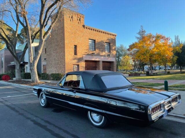Ford Thunderbird 1965 image number 11