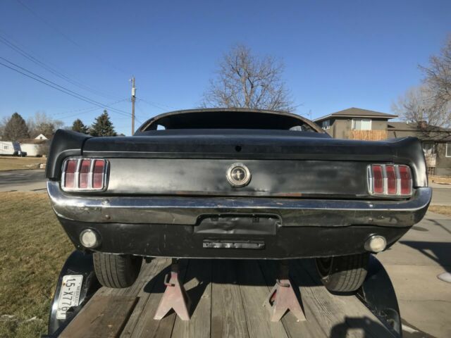 Ford Mustang 1965 image number 9