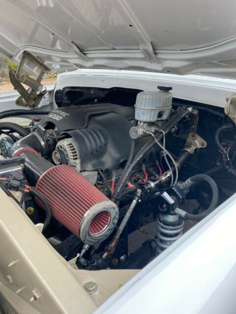 Chevrolet Suburban 1969 image number 11