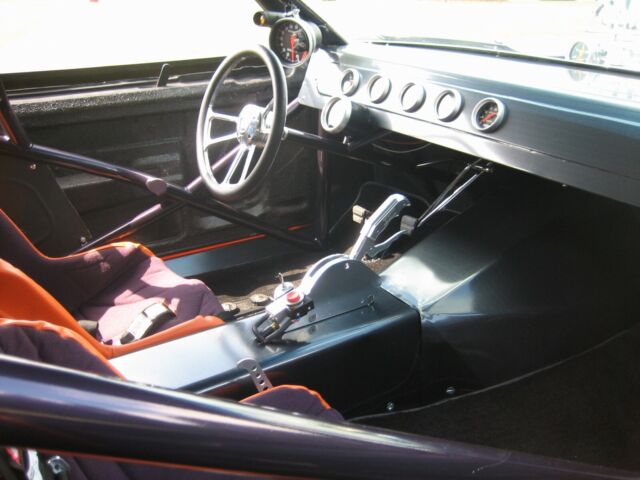 Plymouth Barracuda 1971 image number 10