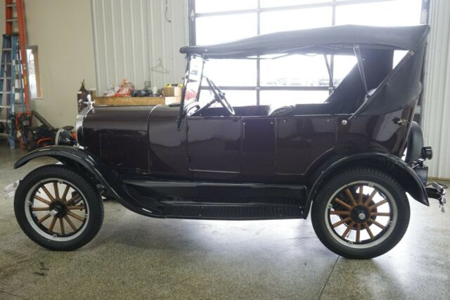 Ford Model T 1927 image number 7
