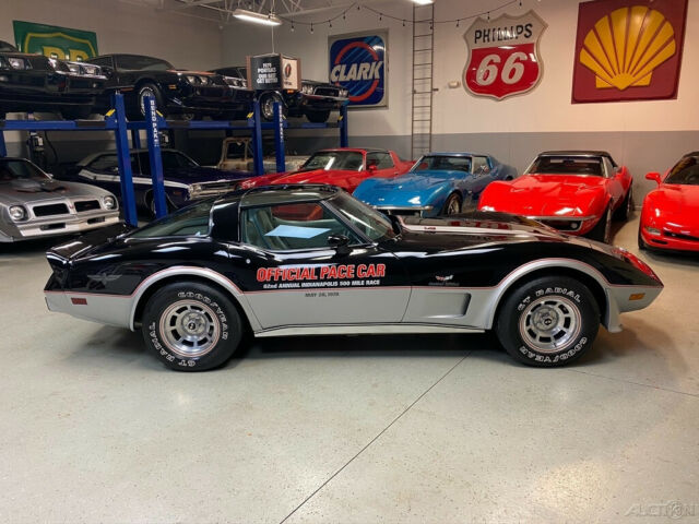 Chevrolet Corvette 1978 image number 9