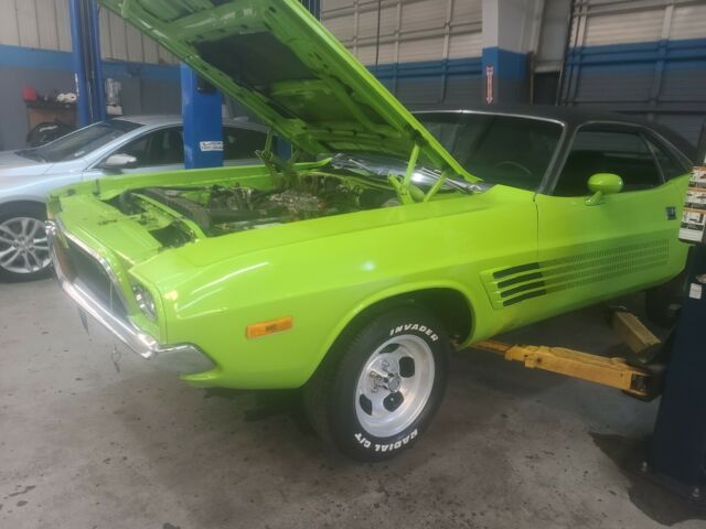 Dodge Challenger 1972 image number 3