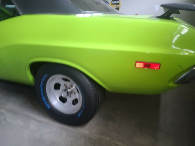 Dodge Challenger 1972 image number 47