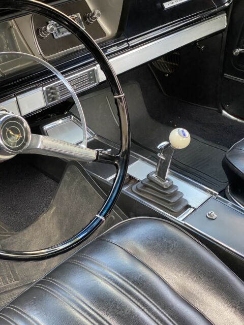 Chevrolet Impala 1966 image number 16