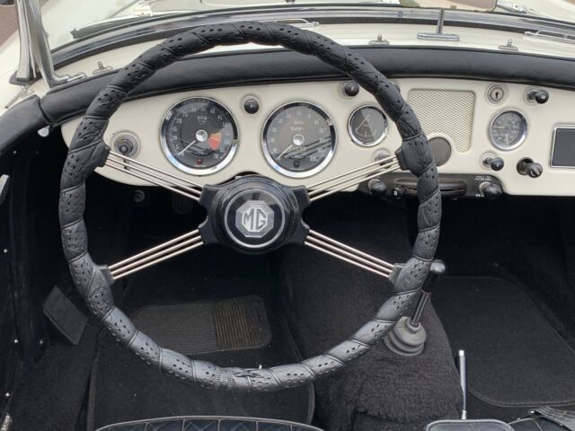 MG MGA 1960 image number 37