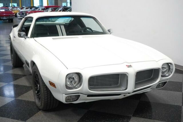 Pontiac Firebird 1971 image number 18