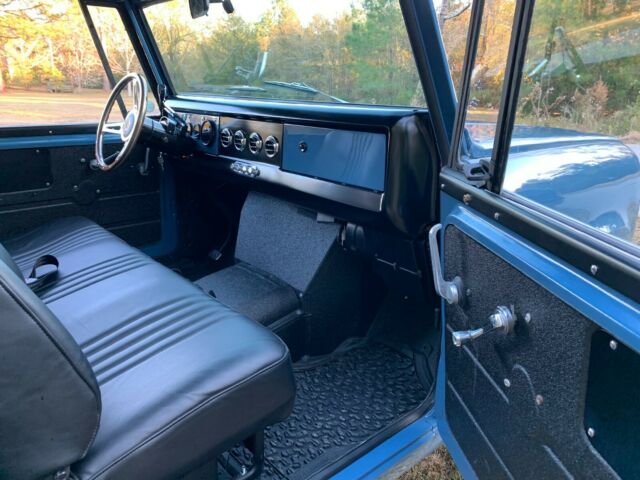 International Harvester Scout 1966 image number 37