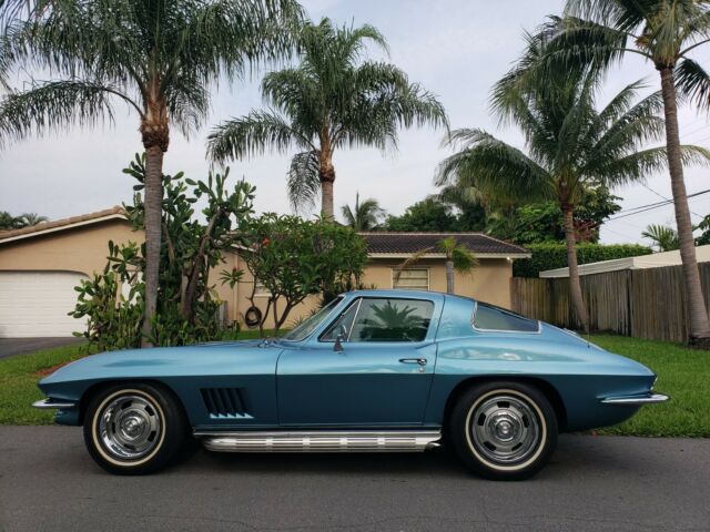 Chevrolet Corvette 1967 image number 3