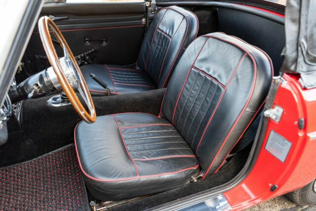 MG MGB 1966 image number 36