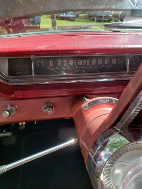 Pontiac Parisienne 1962 image number 15