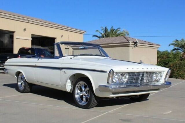 Plymouth Fury 1963 image number 6