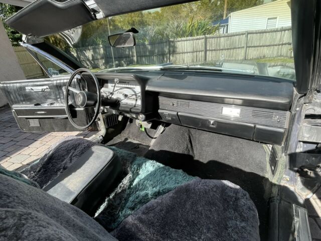 Lincoln Continental 1967 image number 11