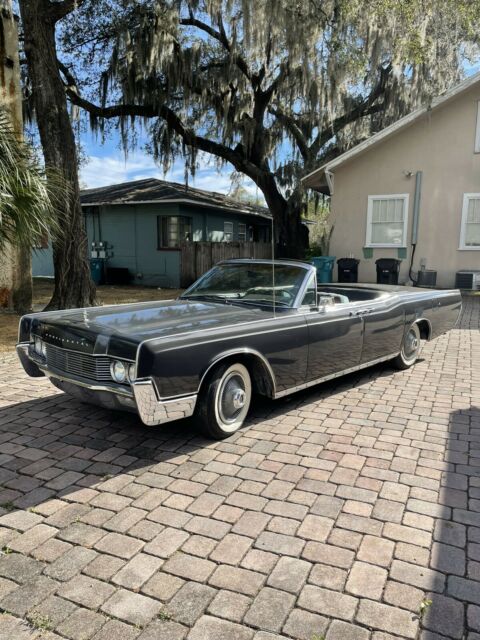 Lincoln Continental 1967 image number 19