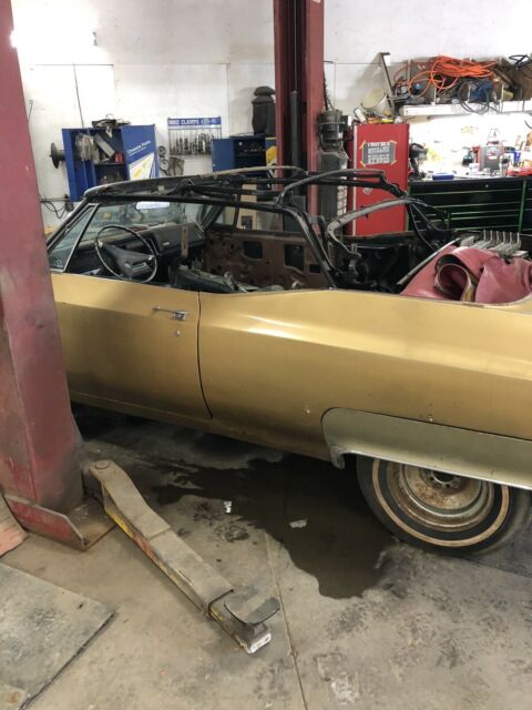 Cadillac DeVille 1967 image number 32