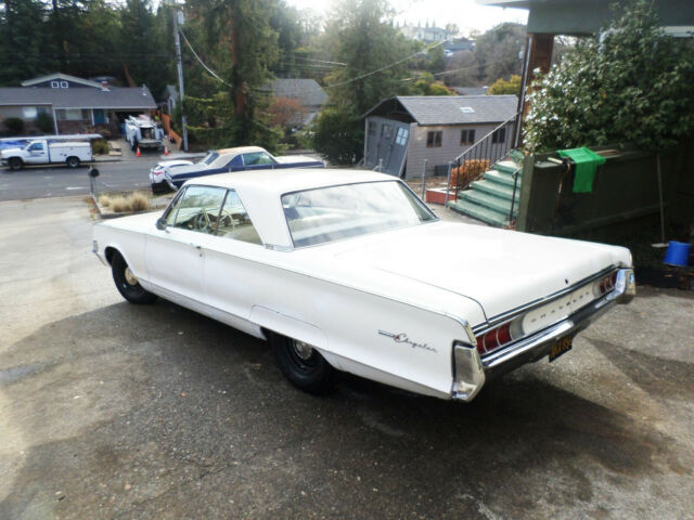 Chrysler Newport 1965 image number 24